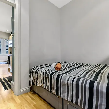 Main Street Corner Great 1Bedroom Flat - Richmond London Exterior photo
