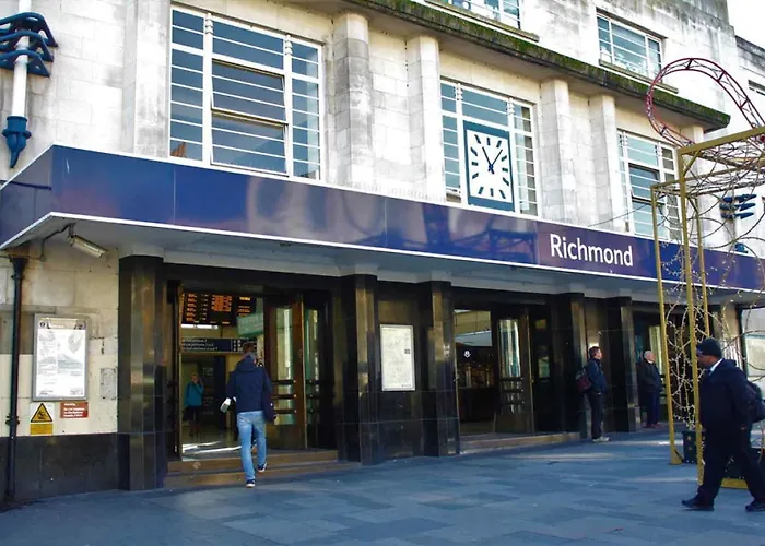 Main Street Corner Great 1Bedroom Flat - Richmond